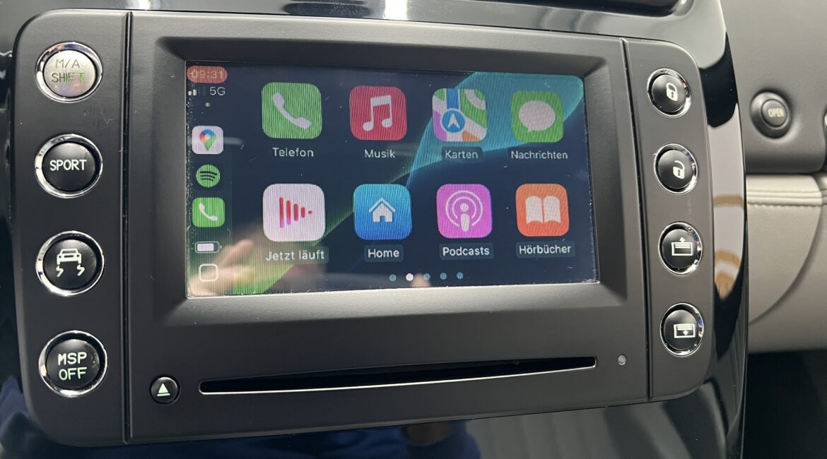 Maserati Quattroporte Apple CarPlay / Android Auto nachrüsten